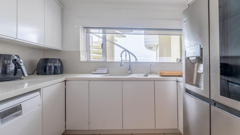 To Let 3 Bedroom Property for Rent in Van Riebeeckstrand Western Cape